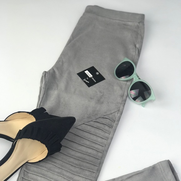 🔺RESTOCKED🔺Faux Suede Gray Moto Pants - Picture 2 of 6